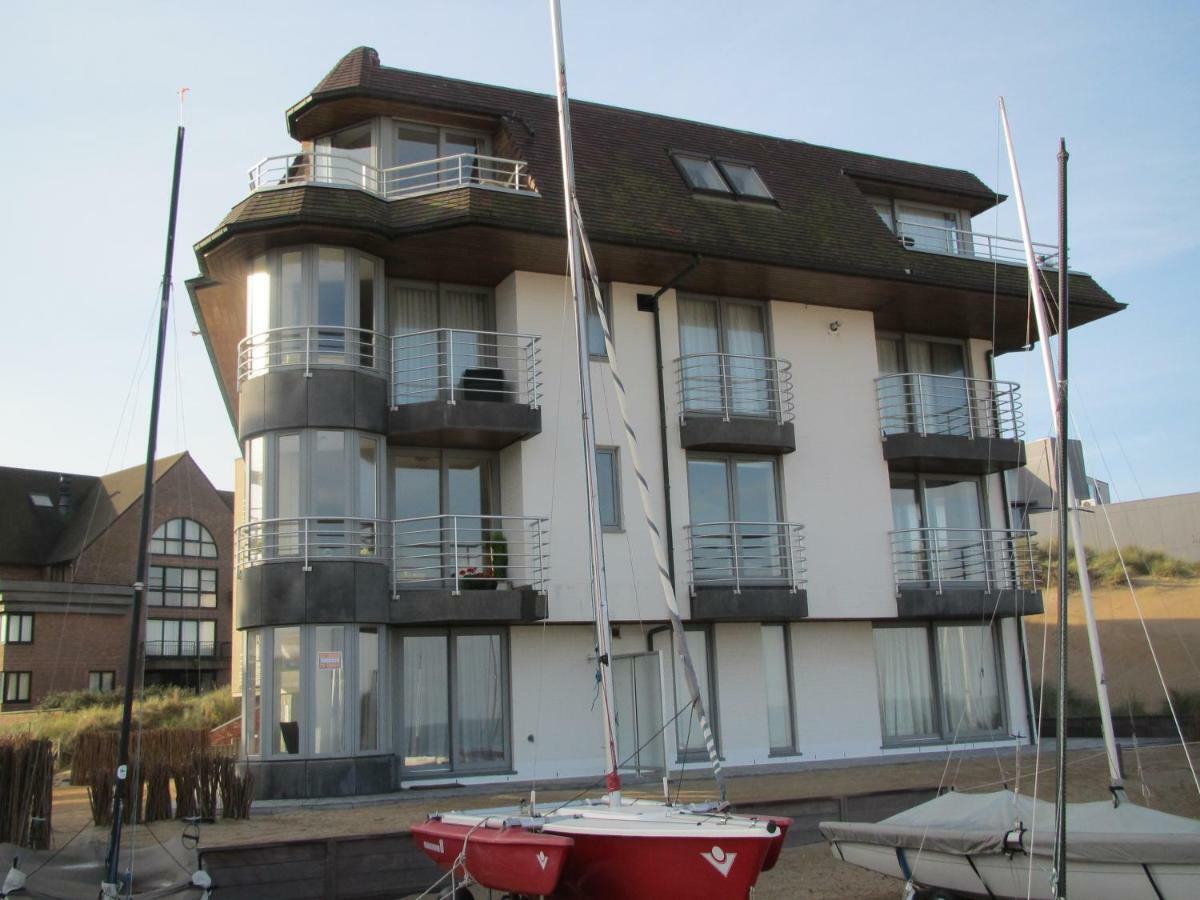 Malibu Beach Koksijde Exteriér fotografie