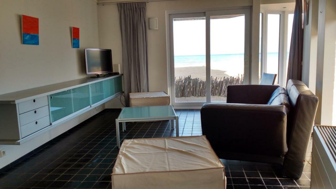 Malibu Beach Koksijde Exteriér fotografie